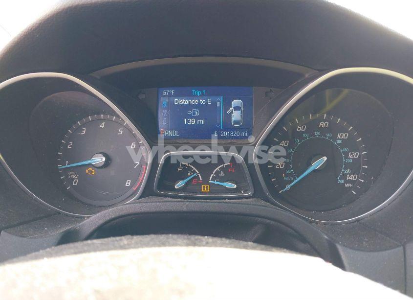 Photo 7 of 2014 Ford Focus SE (VIN 1FADP3F26EL193208)