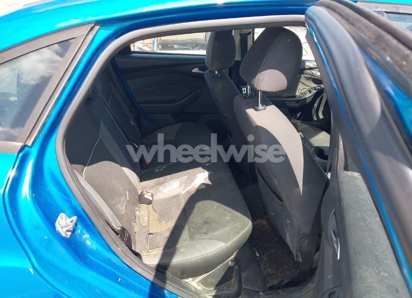 Photo 8 of 2014 Ford Focus SE (VIN 1FADP3F26EL196920)