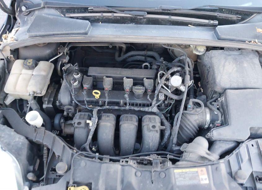 Photo 10 of 2014 Ford Focus SE (VIN 1FADP3F26EL209987)