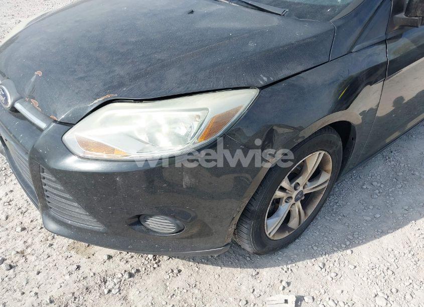 Photo 6 of 2014 Ford Focus SE (VIN 1FADP3F26EL217832)