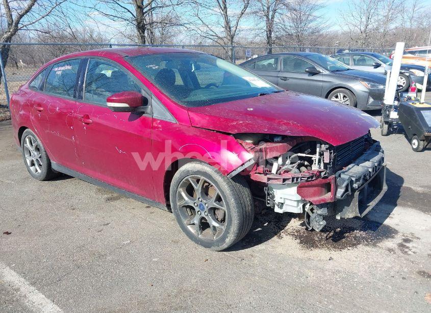 2014 Ford Focus SE (VIN 1FADP3F26EL232394) main photo