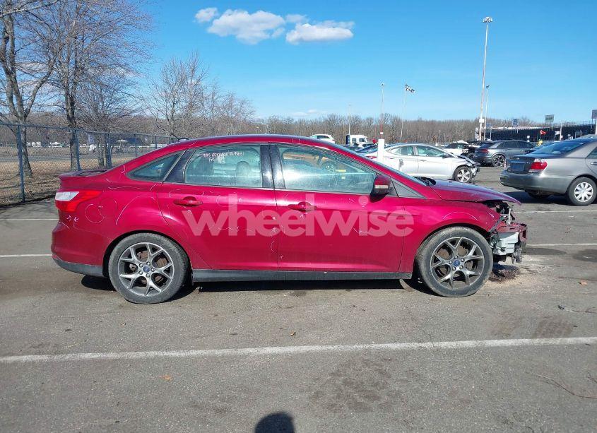 Photo 14 of 2014 Ford Focus SE (VIN 1FADP3F26EL232394)