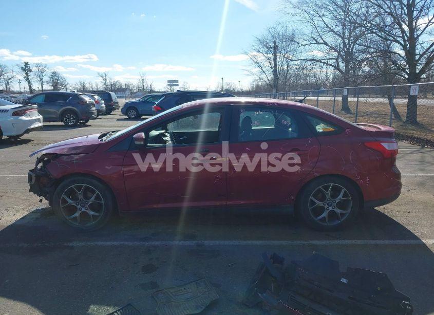 Photo 15 of 2014 Ford Focus SE (VIN 1FADP3F26EL232394)