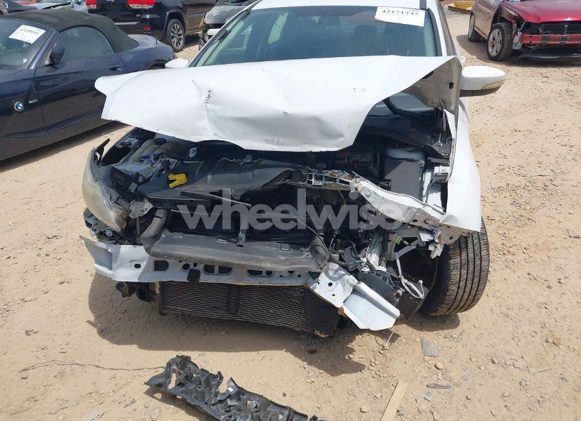 Photo 6 of 2014 Ford Focus SE (VIN 1FADP3F26EL295947)