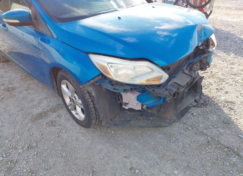 Photo 17 of 2014 Ford Focus SE (VIN 1FADP3F26EL346296)