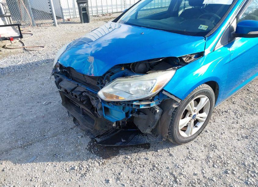 Photo 18 of 2014 Ford Focus SE (VIN 1FADP3F26EL346296)