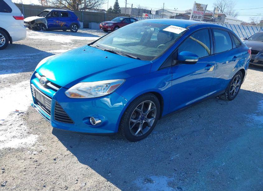Photo 2 of 2014 Ford Focus SE (VIN 1FADP3F26EL346394)