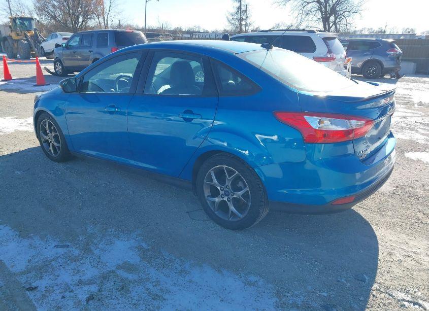 Photo 3 of 2014 Ford Focus SE (VIN 1FADP3F26EL346394)