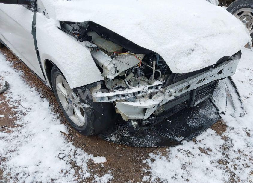 Photo 6 of 2014 Ford Focus SE (VIN 1FADP3F26EL388001)