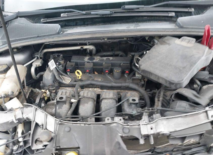 Photo 10 of 2014 Ford Focus SE (VIN 1FADP3F26EL403919)