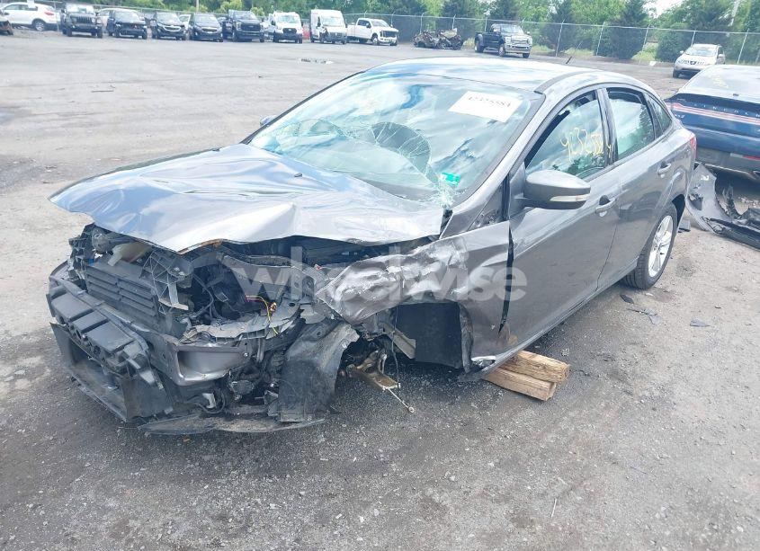 Photo 2 of 2014 Ford Focus SE (VIN 1FADP3F26EL409509)