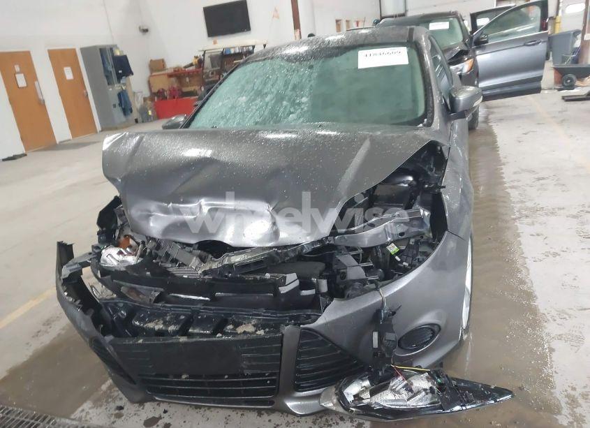 Photo 12 of 2014 Ford Focus SE (VIN 1FADP3F26EL412135)