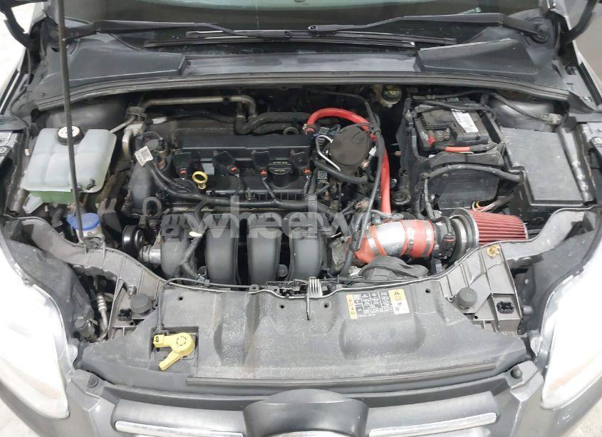 Photo 10 of 2014 Ford Focus SE (VIN 1FADP3F26EL446138)