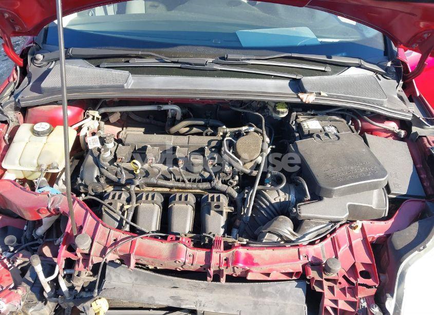 Photo 10 of 2014 Ford Focus SE (VIN 1FADP3F26EL448083)