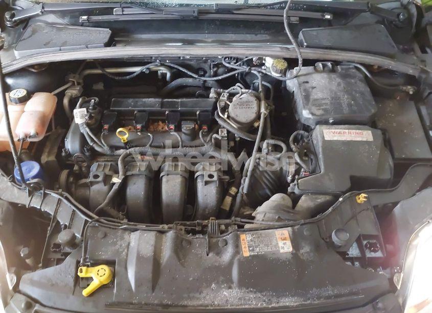Photo 10 of 2014 Ford Focus SE (VIN 1FADP3F26EL449475)
