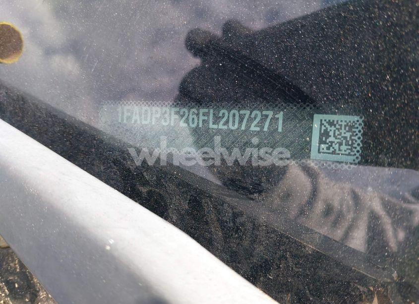 Photo 11 of 2015 Ford Focus SE (VIN 1FADP3F26FL207271)