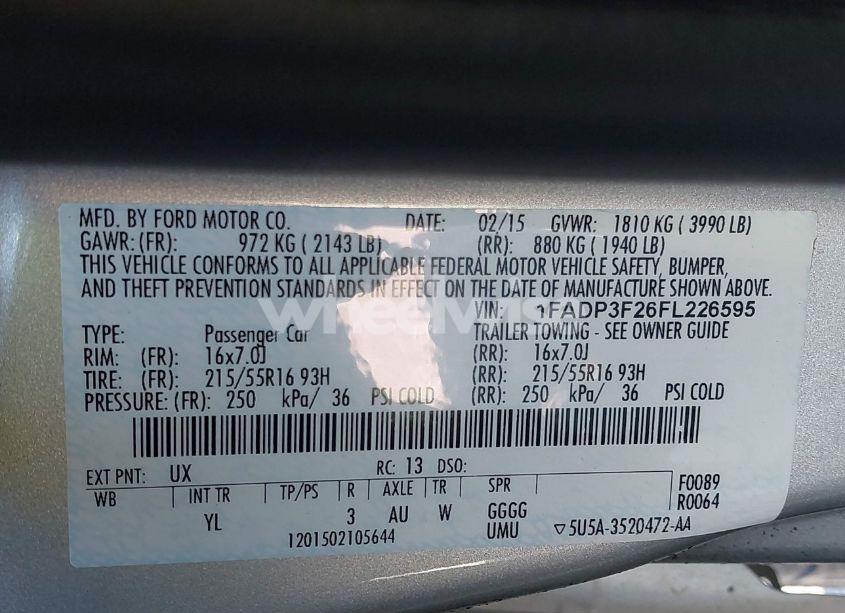 Photo 9 of 2015 Ford Focus SE (VIN 1FADP3F26FL226595)