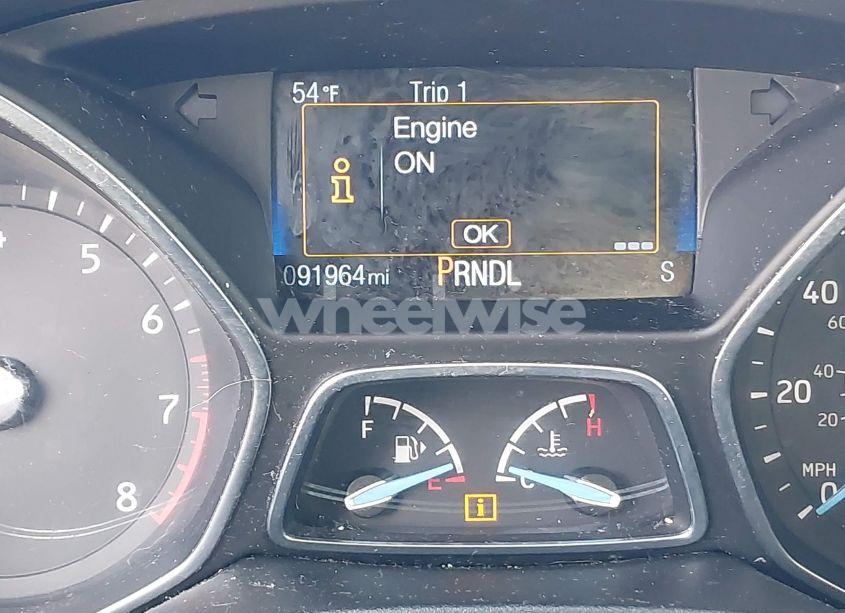 Photo 15 of 2015 Ford Focus SE (VIN 1FADP3F26FL227407)