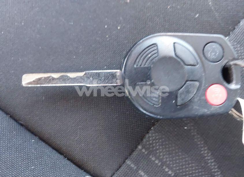 Photo 11 of 2015 Ford Focus SE (VIN 1FADP3F26FL244000)