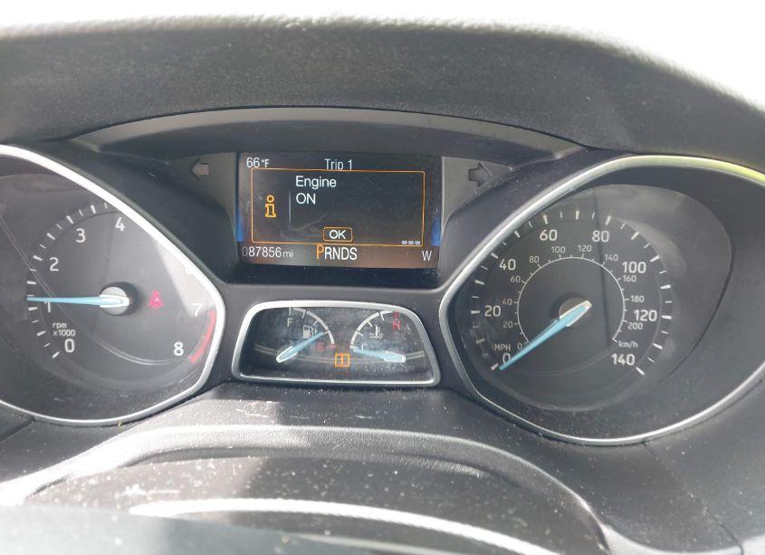 Photo 7 of 2015 Ford Focus SE (VIN 1FADP3F26FL247186)