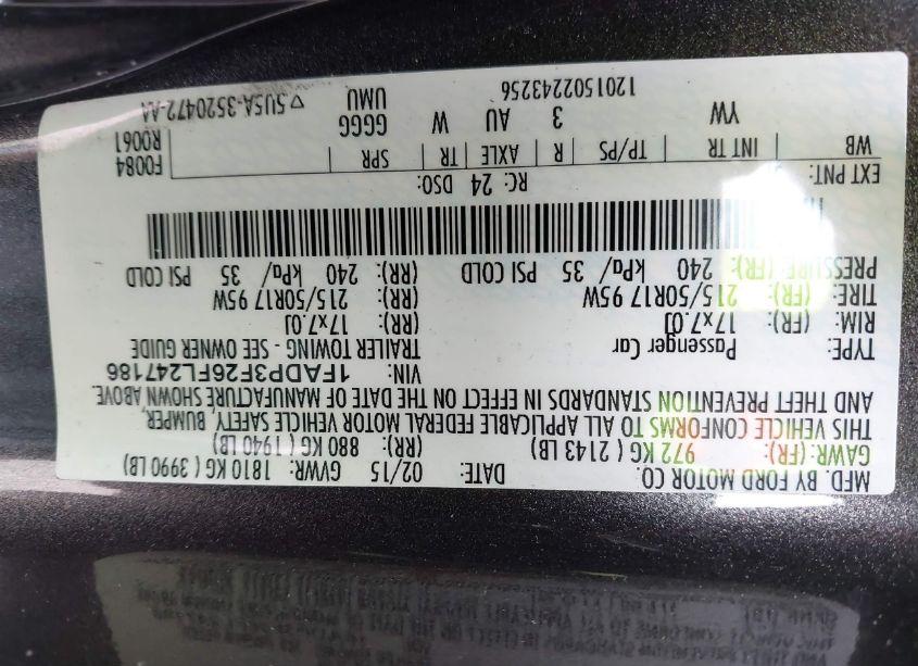 Photo 9 of 2015 Ford Focus SE (VIN 1FADP3F26FL247186)