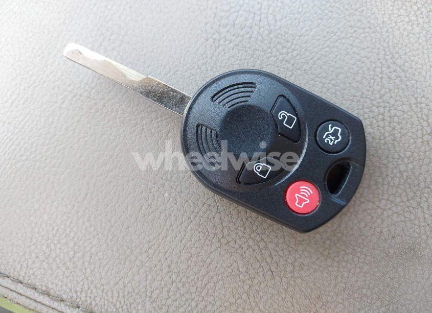 Photo 11 of 2015 Ford Focus SE (VIN 1FADP3F26FL316636)