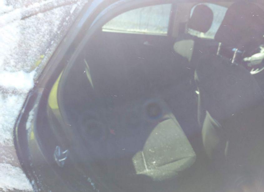 Photo 8 of 2015 Ford Focus SE (VIN 1FADP3F26FL353847)