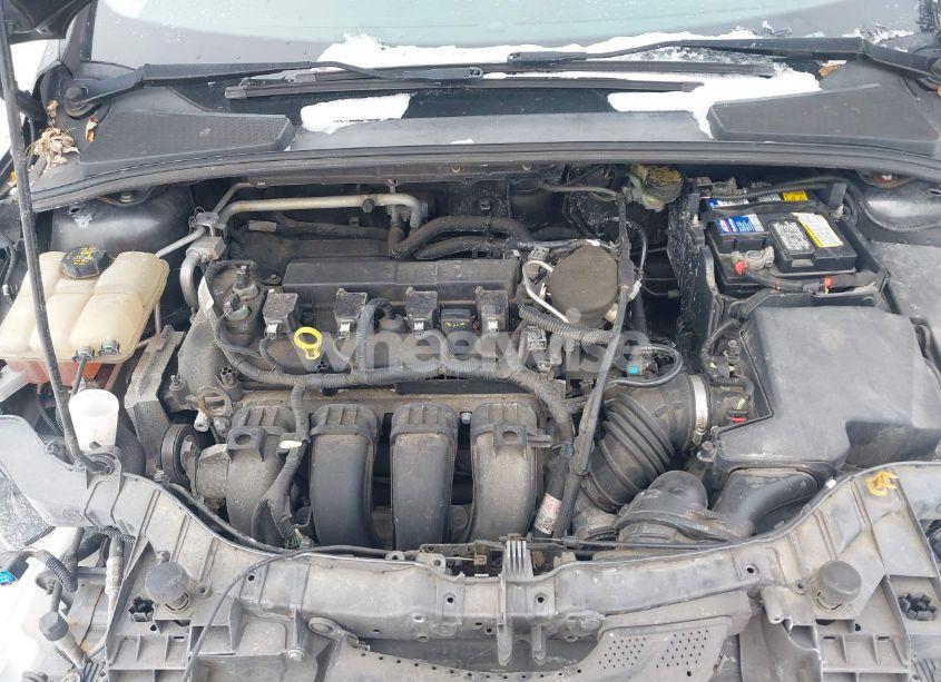 Photo 10 of 2016 Ford Focus SE (VIN 1FADP3F26GL217767)