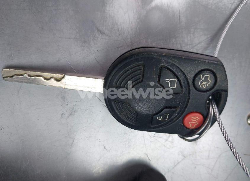 Photo 11 of 2016 Ford Focus SE (VIN 1FADP3F26GL217767)