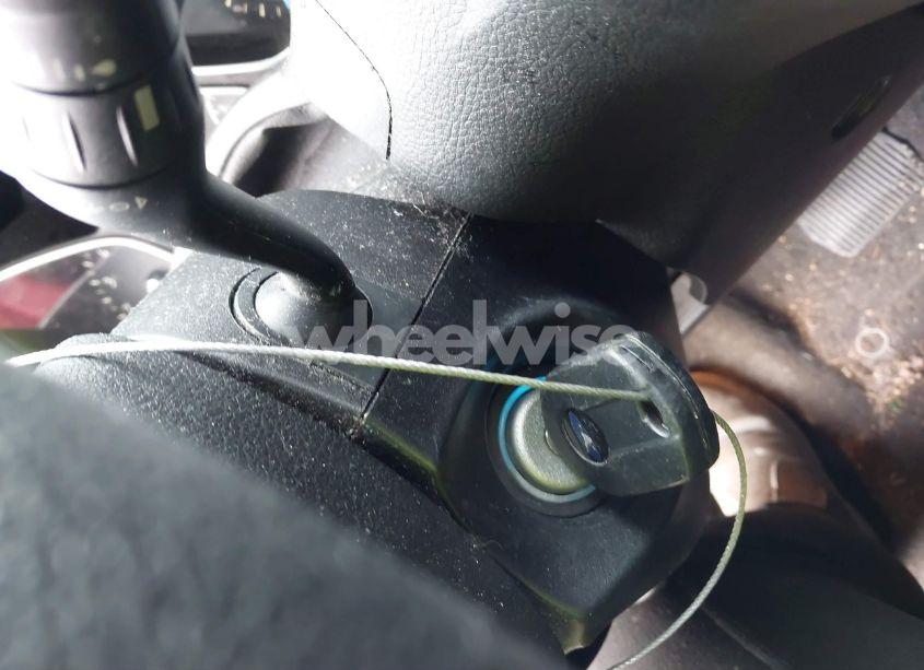 Photo 11 of 2016 Ford Focus SE (VIN 1FADP3F26GL249182)