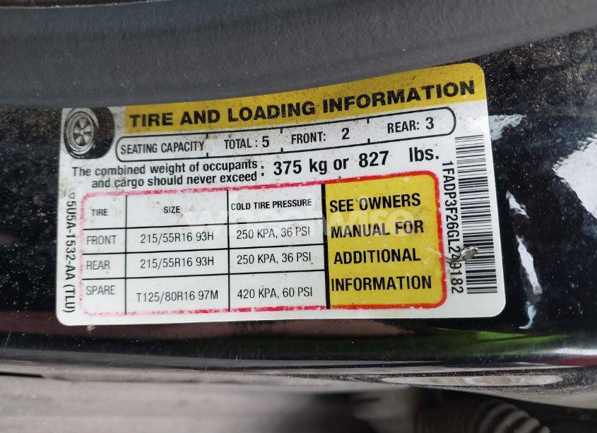 Photo 9 of 2016 Ford Focus SE (VIN 1FADP3F26GL249182)