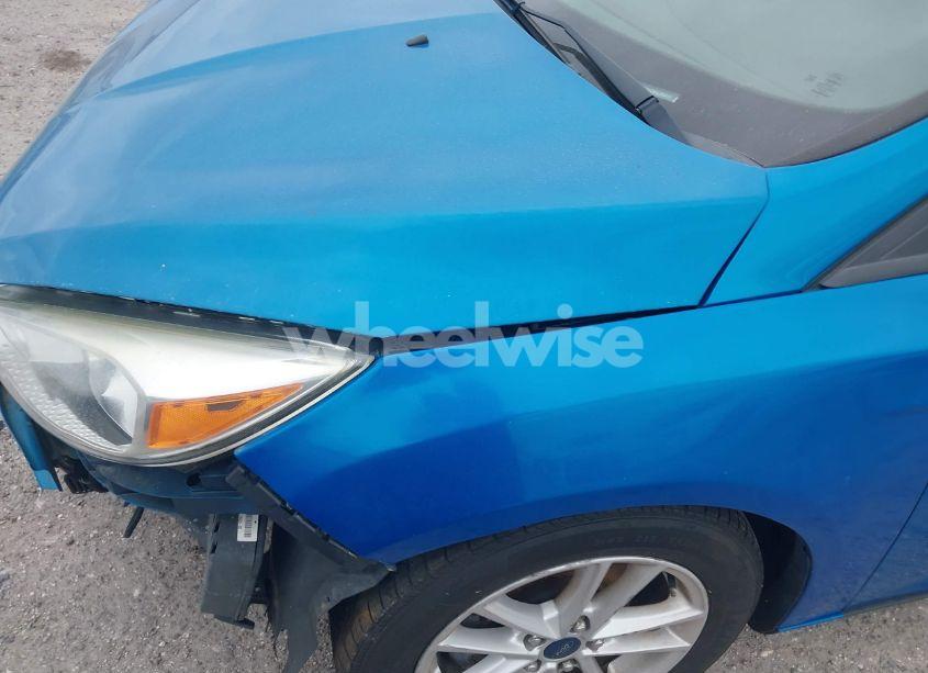 Photo 15 of 2016 Ford Focus SE (VIN 1FADP3F26GL265611)