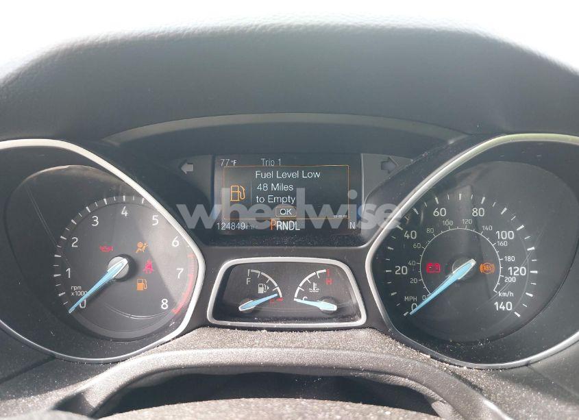 Photo 7 of 2016 Ford Focus SE (VIN 1FADP3F26GL287656)