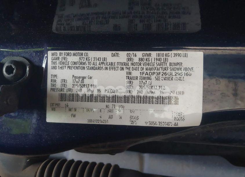 Photo 9 of 2016 Ford Focus SE (VIN 1FADP3F26GL295160)