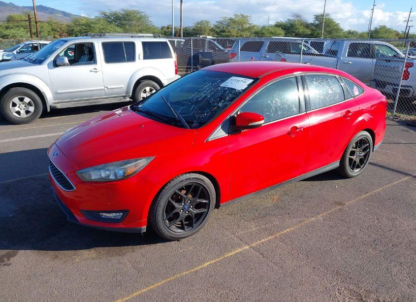 Photo 2 of 2016 Ford Focus SE (VIN 1FADP3F26GL310756)