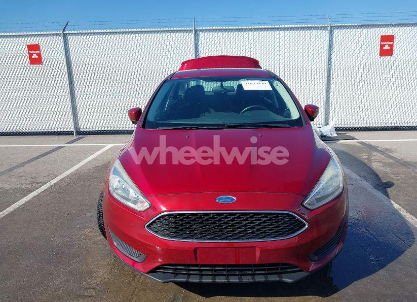 Photo 12 of 2016 Ford Focus SE (VIN 1FADP3F26GL343546)