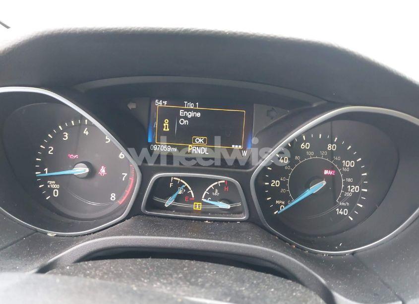 Photo 7 of 2016 Ford Focus SE (VIN 1FADP3F26GL365269)