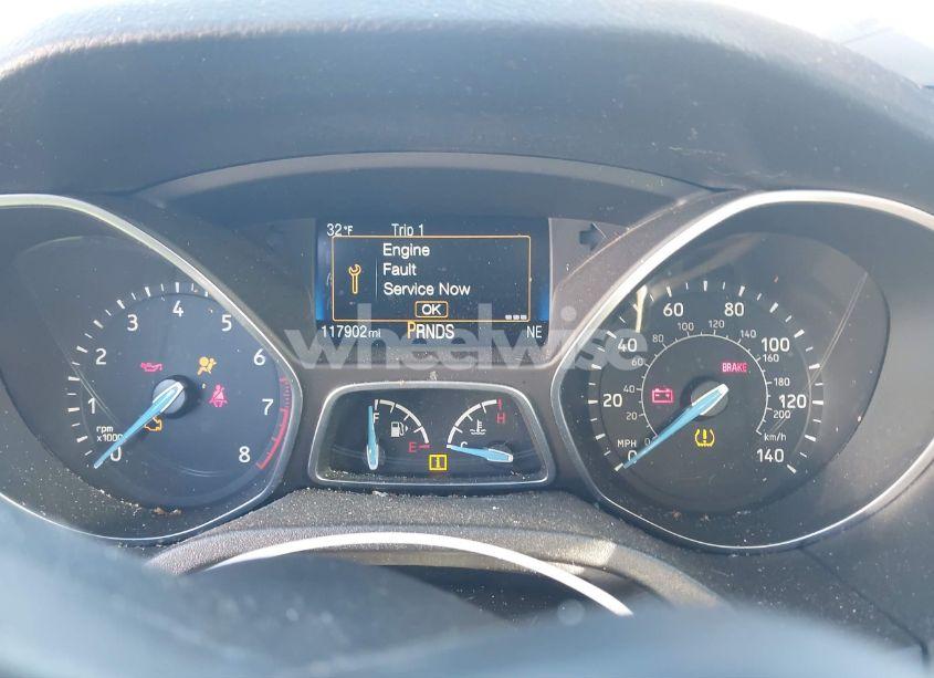 Photo 7 of 2016 Ford Focus SE (VIN 1FADP3F26GL381536)