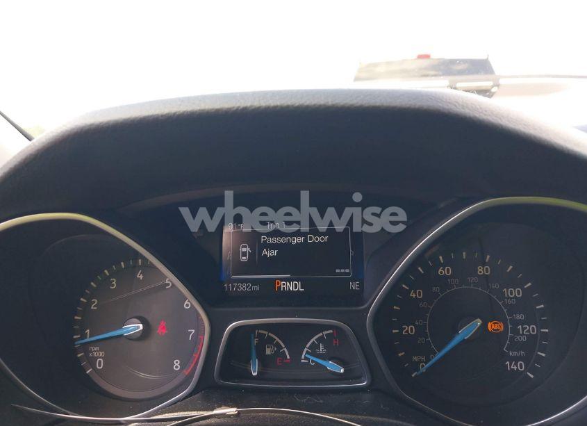 Photo 7 of 2016 Ford Focus SE (VIN 1FADP3F26GL389815)