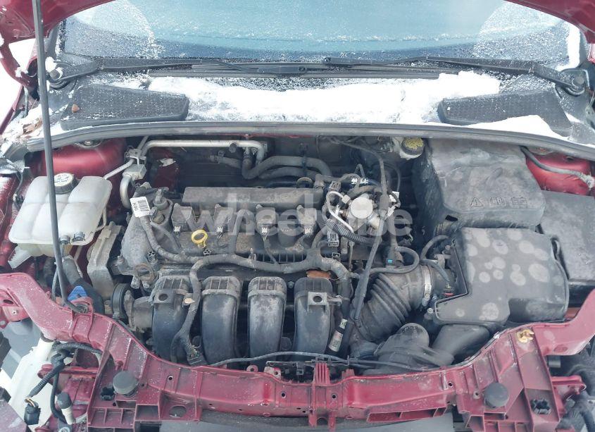 Photo 10 of 2016 Ford Focus SE (VIN 1FADP3F26GL403342)