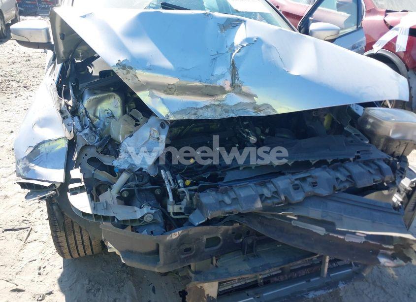 Photo 6 of 2017 Ford Focus SE (VIN 1FADP3F26HL227698)