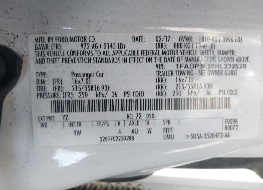 Photo 9 of 2017 Ford Focus SE (VIN 1FADP3F26HL232528)