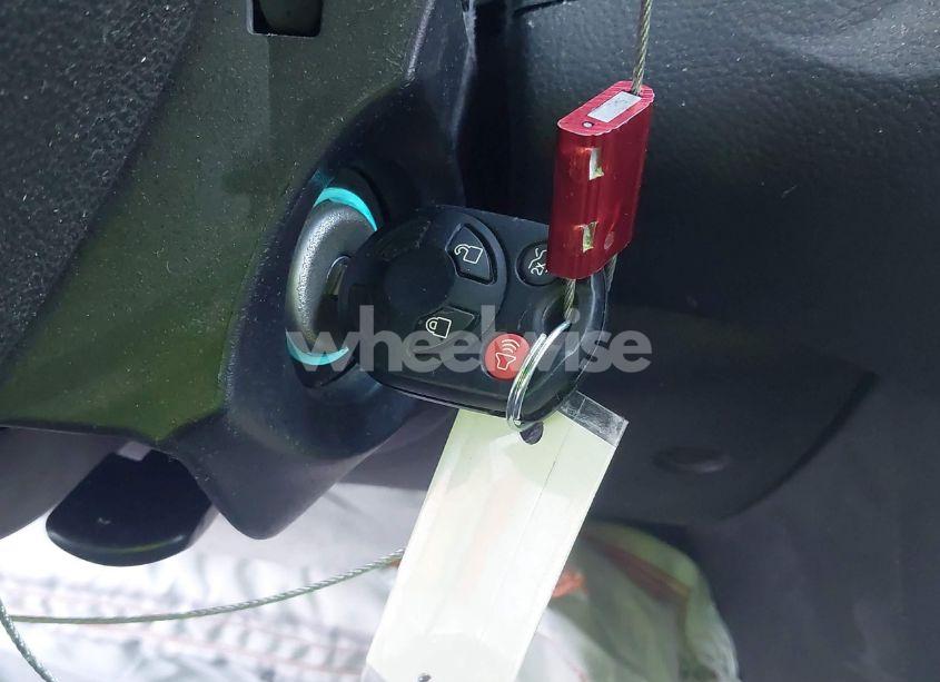 Photo 11 of 2017 Ford Focus SE (VIN 1FADP3F26HL256375)