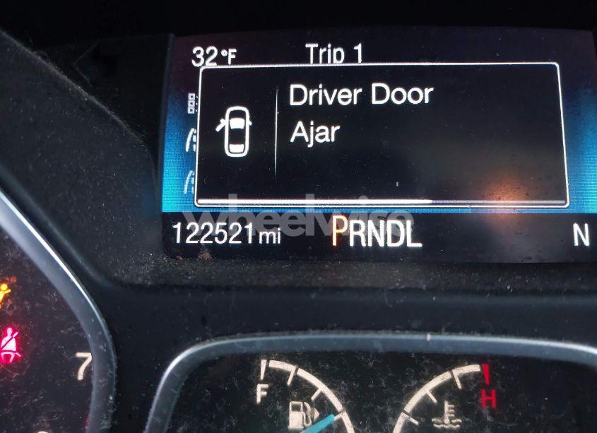 Photo 7 of 2017 Ford Focus SE (VIN 1FADP3F26HL256375)