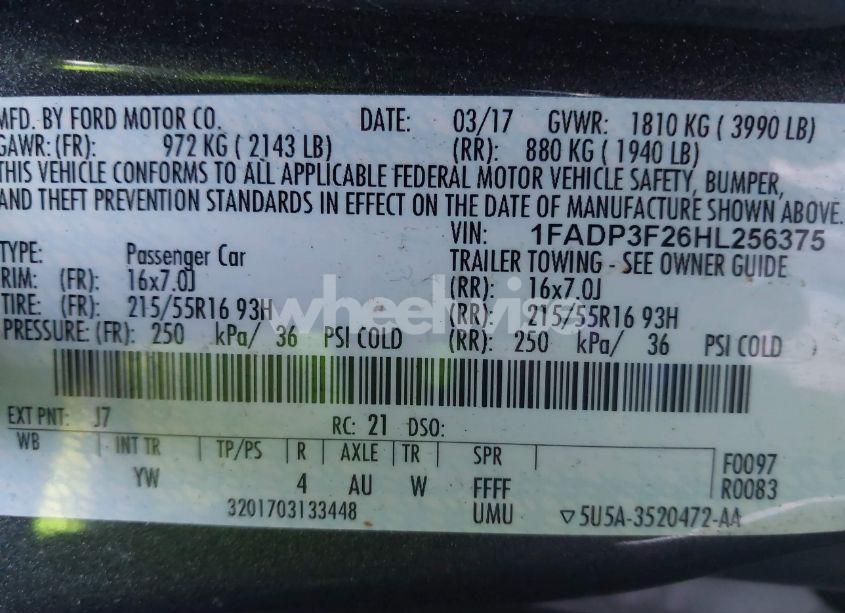 Photo 9 of 2017 Ford Focus SE (VIN 1FADP3F26HL256375)