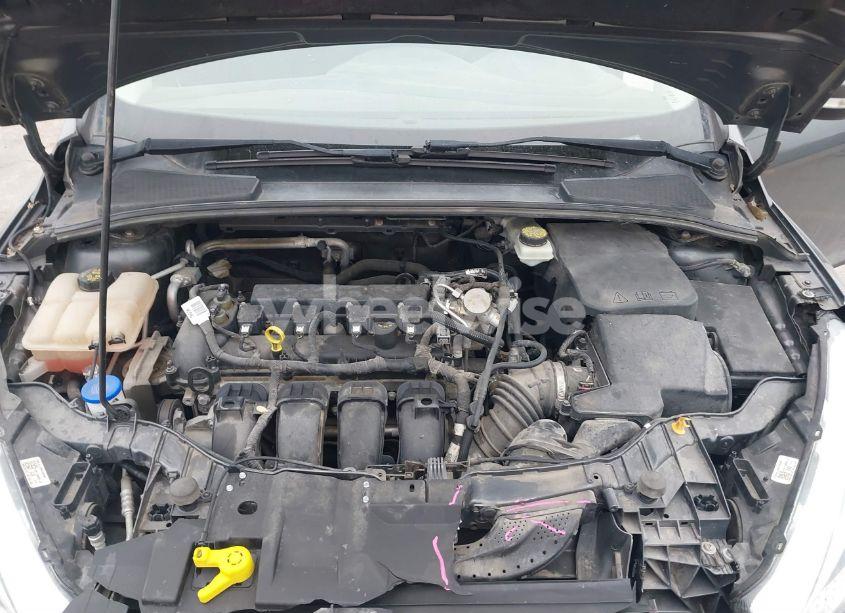 Photo 10 of 2017 Ford Focus SE (VIN 1FADP3F26HL286248)