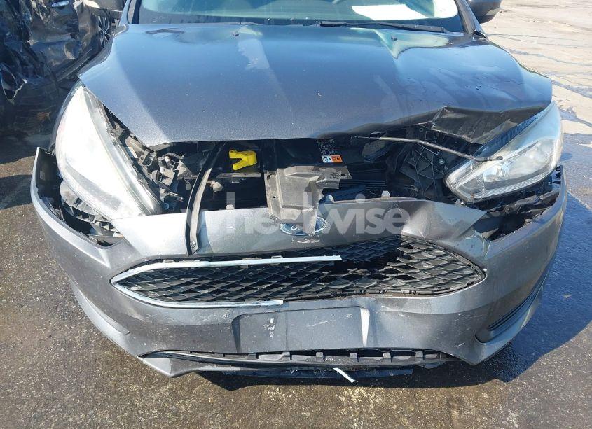 Photo 6 of 2017 Ford Focus SE (VIN 1FADP3F26HL317546)