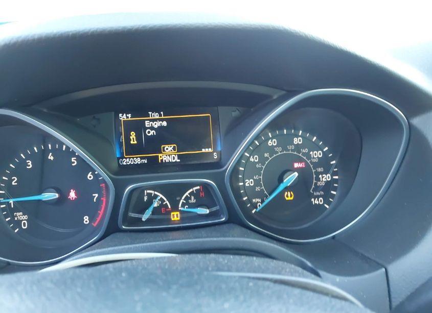 Photo 7 of 2017 Ford Focus SE (VIN 1FADP3F26HL347629)