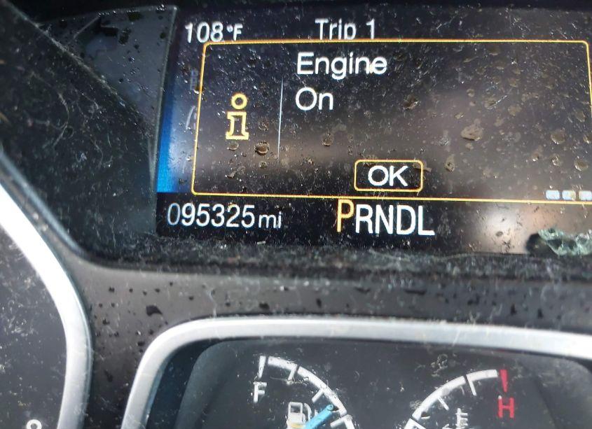 Photo 13 of 2018 Ford Focus SE (VIN 1FADP3F26JL212608)