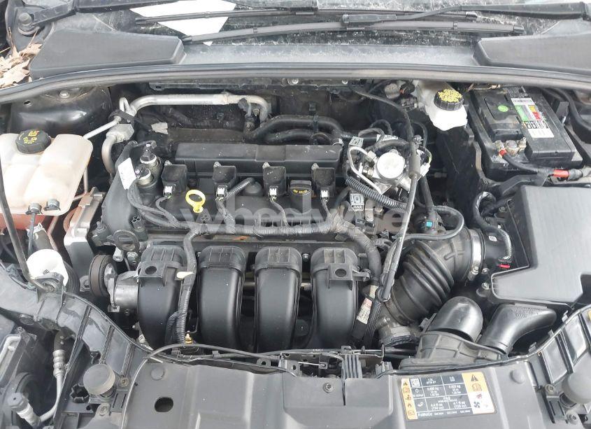 Photo 10 of 2018 Ford Focus SE (VIN 1FADP3F26JL214245)